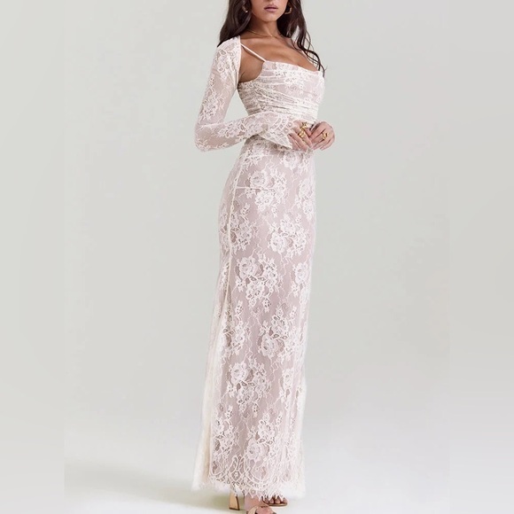 Dresses & Skirts - SALE | Lace ruched maxi dress NWT